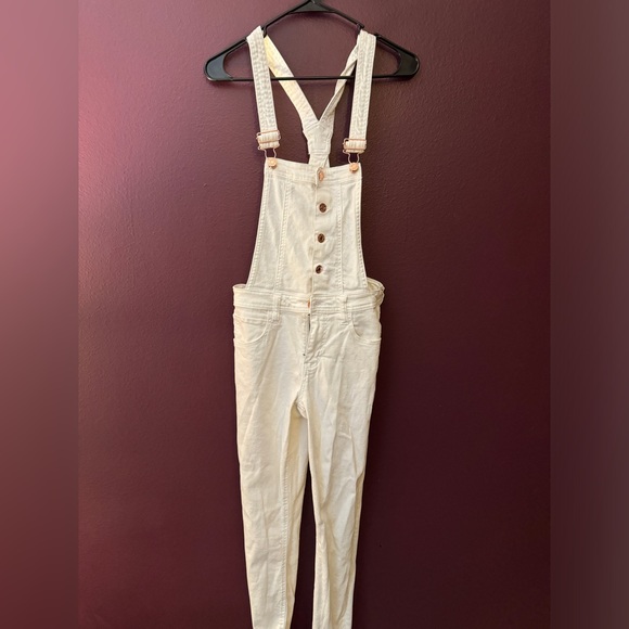 Coverall - Picture 2 of 3